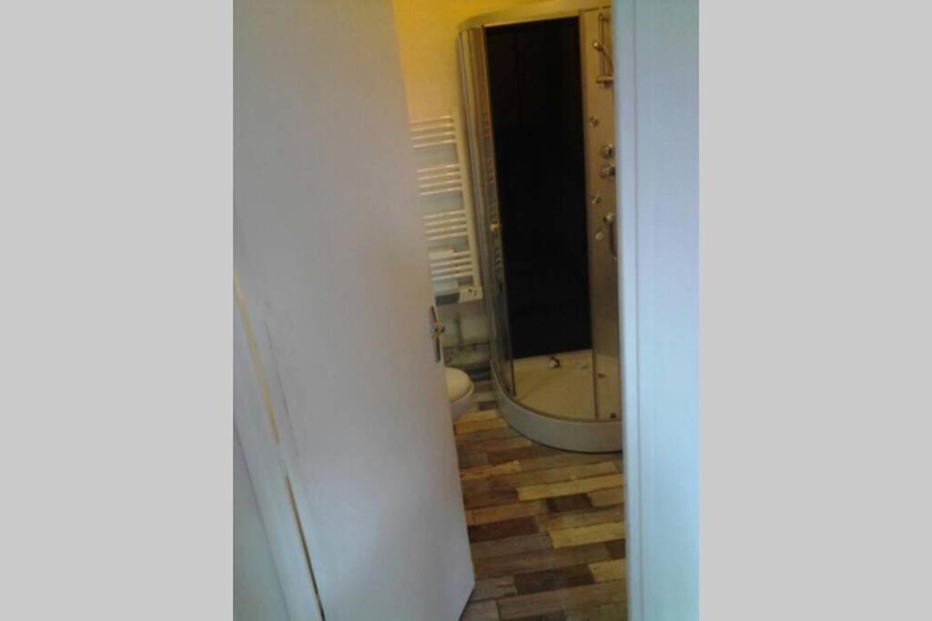 Elbeuf Etg1 Droite Sweet Home Netflix Wifi Esterno foto